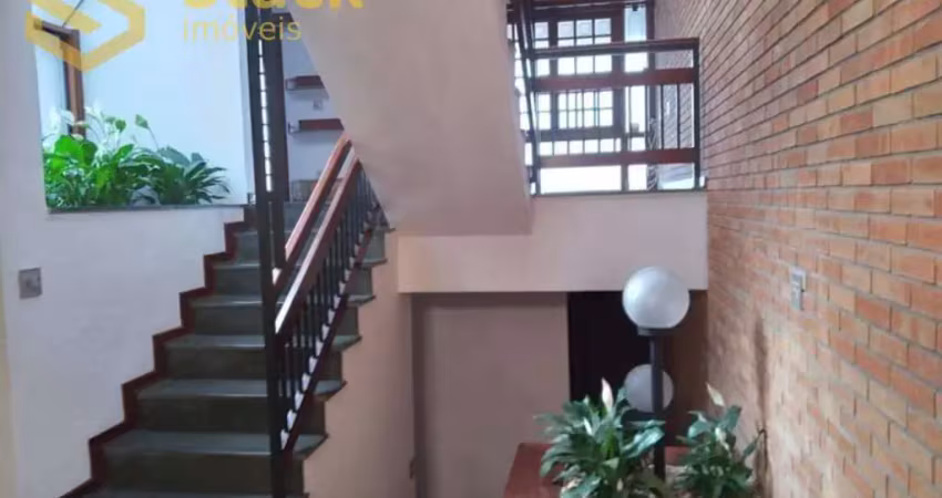 Casa (sobrado) à venda 4 dormitórios e 4 vagas cobertas - parque do colégio - jundiaí - sp.