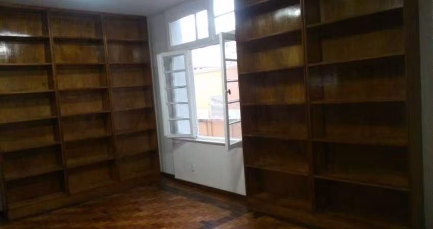ALUGO GRUPO DE SALA COMERCIAL