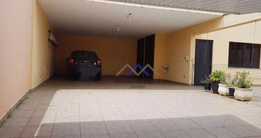 Casa com 3 dormitórios à venda, 300 m² por R$ 998.000,00 - Jardim Paulista I - Jundiaí/SP