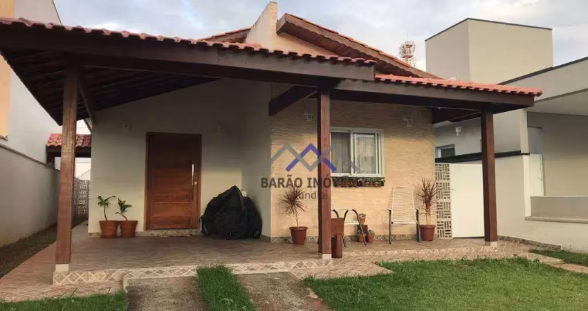 Casa com 3 dormitórios à venda, 130 m² por R$ 690.000,00 - Condomínio Phytus - Cabreúva/SP