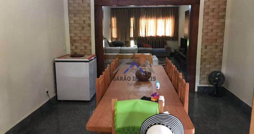 Casa com 3 dormitórios à venda, 214 m² por R$ 650.000,00 - Jardim Maria de Fátima - Várzea Paulista/SP