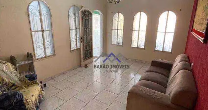 Casa com 4 dormitórios à venda, 286 m² por R$ 750.000,00 - Vila Vianelo - Jundiaí/SP