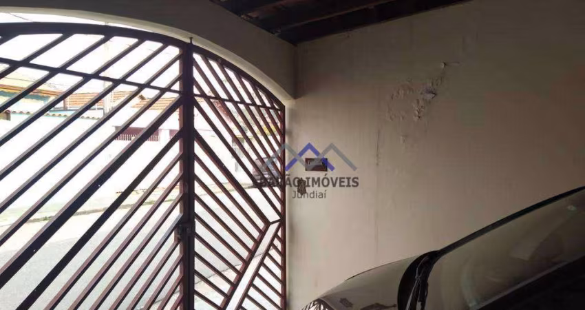 Casa com 3 dormitórios à venda, 210 m² por R$ 745.000,00 - Vila Rio Branco - Jundiaí/SP