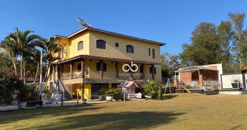 Chácara com 7 dormitórios à venda, 1500 m² por R$ 1.900.000,00 - Vitória Régia - Atibaia/SP