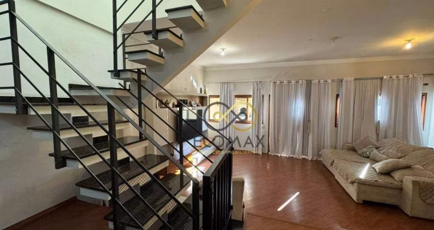 Sobrado com 3 dormitórios à venda, 238 m² por R$ 1.200.000,00 - Vila Augusta - Guarulhos/SP