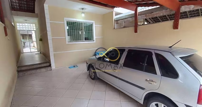 Casa em Guarulhos com 3 quartos à venda, 137 m² por R$ 590.000 - Jardim Santa Cecília