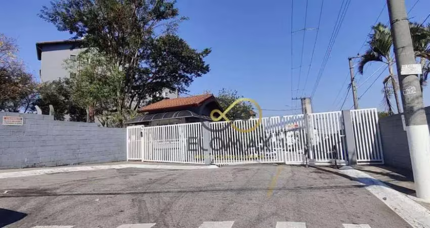 Apartamento com 2 dormitórios à venda, 60 m² por R$ 190.000 - Parque Uirapuru - Guarulhos/SP