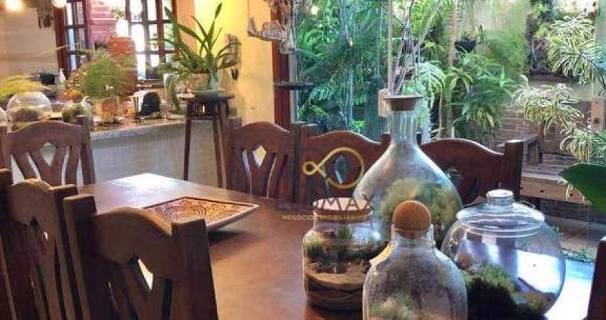 Vende - Linda e Aconchegante Casa - 218m² - Vila Matilde - SP.
