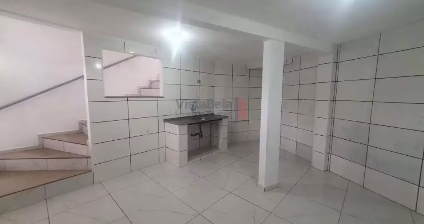Casa para locação na chácara silvestre, com sala, 1 suite, cozinha e área de serviço . ideal para um casal
