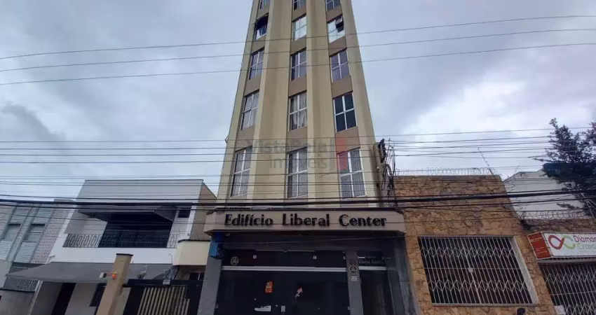Sala comercial à venda na Rua Visconde do Rio Branco, Centro, Taubaté
