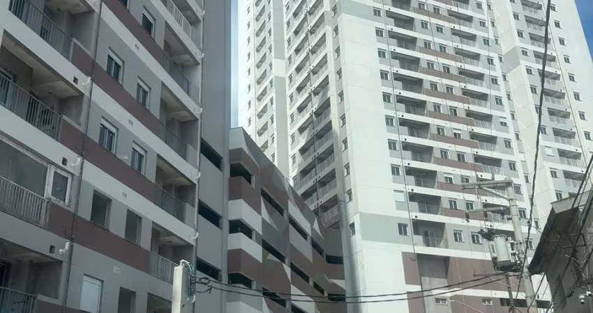 NA PLANTA  ARICANDUVA.