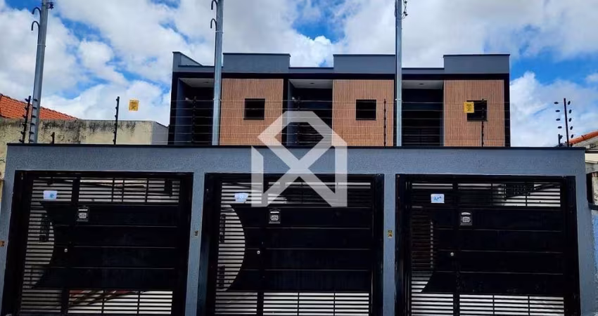 Sobrado à venda com 110m2, 3 dormitórios, 1 Suíte com Sacada, 2 Vagas de garagem, Jardim Maringá, S