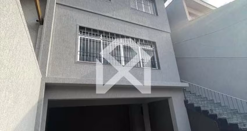Sobrado à venda 190m, 3 dormitórios, 1 suíte master, 4 vagas de garagem, Oportunidade!!! Parque Res