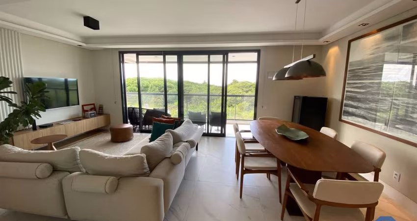 Apartamento à venda no Novo Campeche com 3 suítes e 2 vagas.