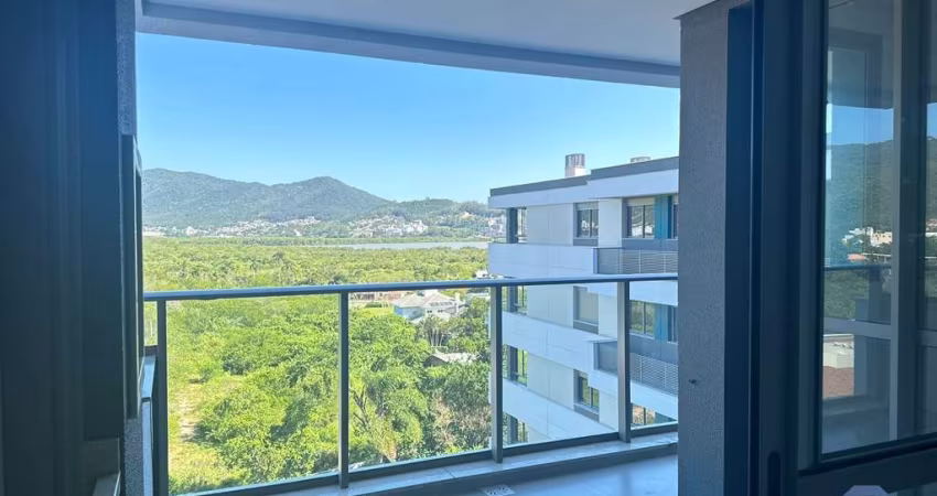 Lumis Home Cacupé.  3 suítes e 2 vagas de garagem com condomínio completo.
