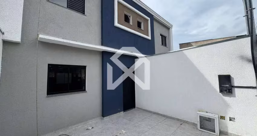Sobrado à venda com 70m², 2 dormitórios, 2 suítes, com vaga de garagem,  jardim liderança, são paul