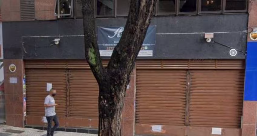 LOJA COM 180m²  NO BAIRRO BARRO PRETO