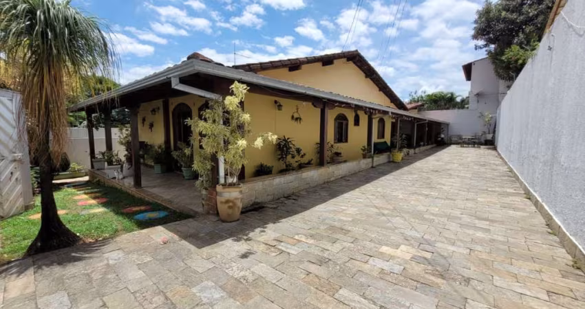 CASA EM LOTE 360M NO BAIRRO ITAPÕA
