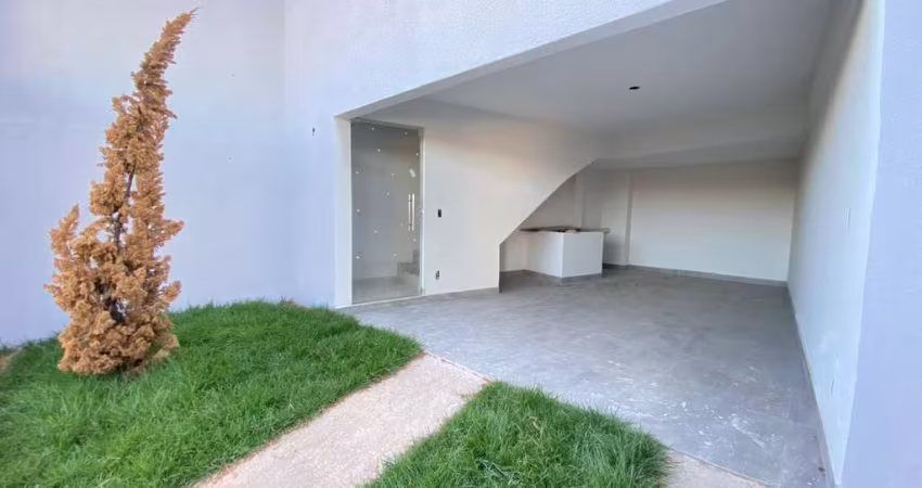 CASA GEMINADA INDIVIDUAL NO BAIRRO CÉU AZUL