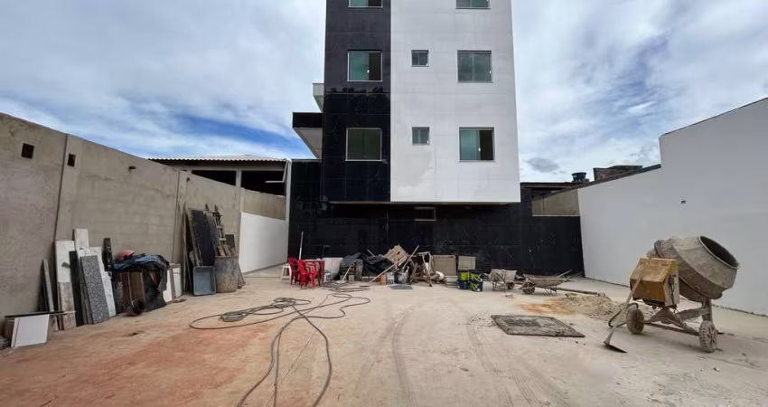 ÁREA PRIVATIVA EM U DE 02 QUARTOS NO BAIRRO PIRATININGA