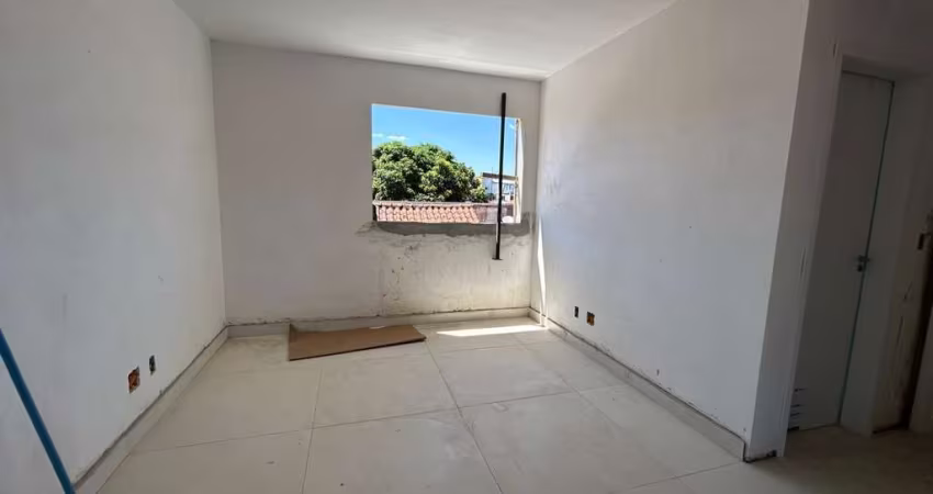 COBERTURA TRÊS QUARTOS NO BAIRRO SANTA MÔNICA