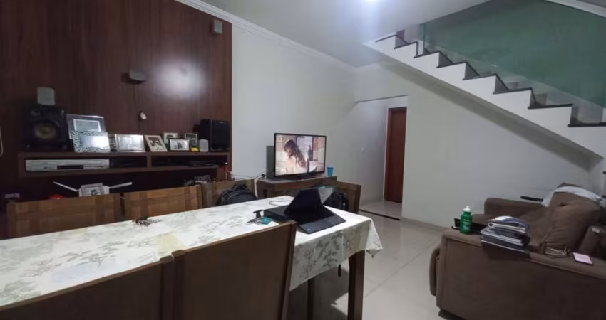 CASA 2 ANDARES no BAIRRO ETELVINA CARNEIRO