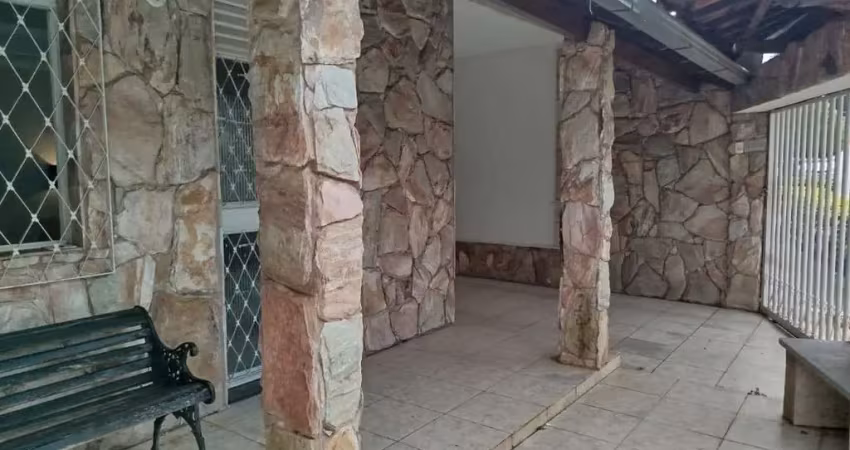 Casa com 4 quartos à venda na Santa Mônica, Belo Horizonte 