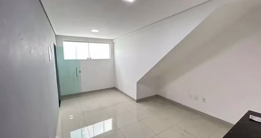 Área privativa de dois quartos no Bairro Copacabana