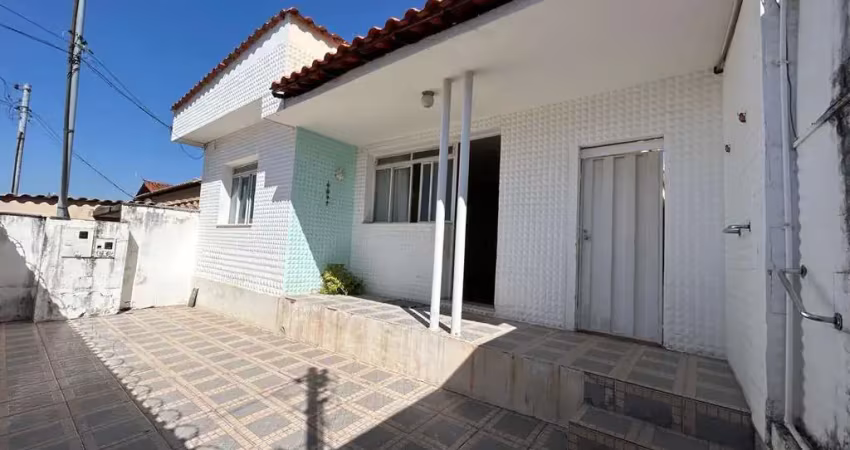 Casa com 4 quartos à venda na Santa Mônica, Belo Horizonte 
