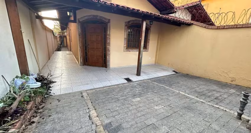 Casa com 3 quartos para alugar no Jardim Atlântico, Belo Horizonte 