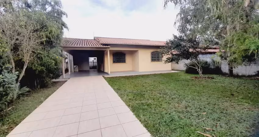 Casa com 3 quartos para alugar na Rua Jose Medeiros de Melo, Praia de Palmas, Governador Celso Ramos