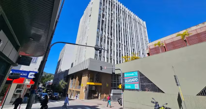 Sala comercial para alugar na Rua Tenente Silveira, Centro, Florianópolis