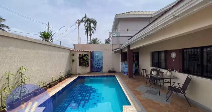 Casa com 4 quartos à venda no Canto do Forte, Praia Grande 