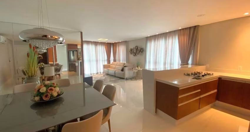 Apartamento com 3 quartos para alugar na Rua 2300, 550, Centro, Balneário Camboriú