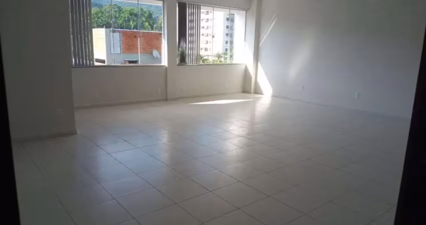 Sala comercial para alugar na Rua João Pessoa, 2514, Velha, Blumenau