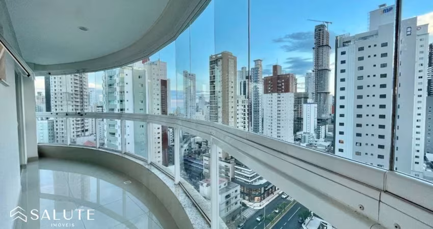 Apartamento com 3 quartos para alugar na Rua 3144, 188, Centro, Balneário Camboriú