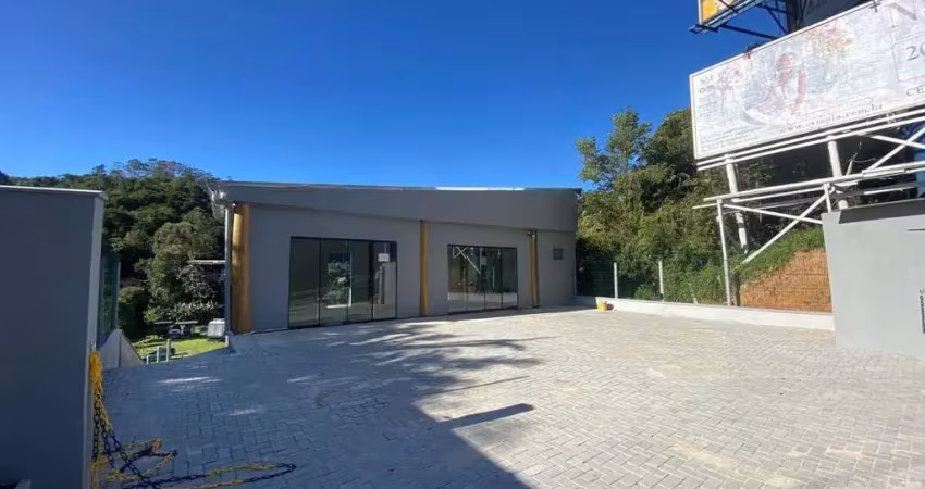 Sala comercial para alugar na Avenida Osvaldo Reis, 1281, Fazendinha, Itajaí