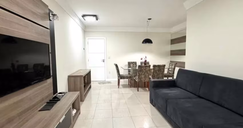 Apartamento com 3 quartos para alugar na Rua 1451, 71, Centro, Balneário Camboriú