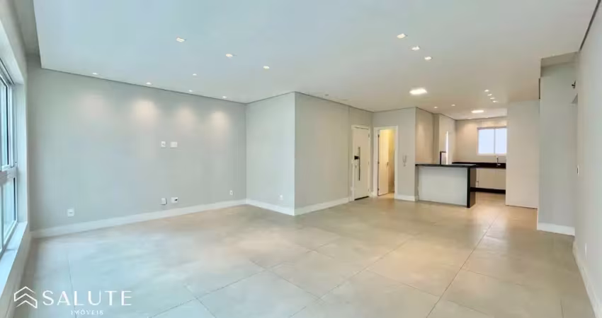 Apartamento com 3 quartos para alugar na Rua 2300, 575, Centro, Balneário Camboriú