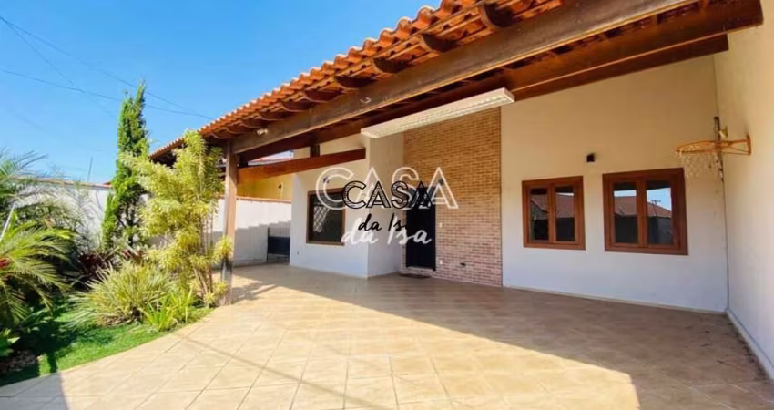 Casa com 3 quartos à venda na Rua Astor Ornelas, Morada da Colina, Resende