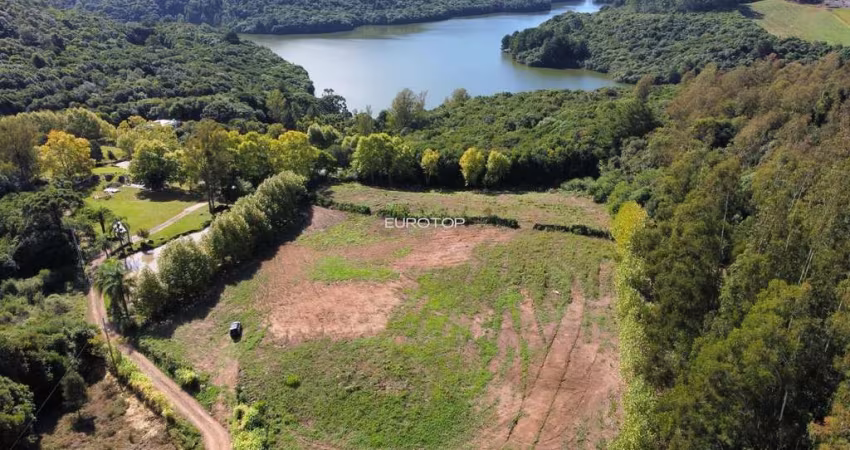 Linda área de terras junto a represa de São Miguel!