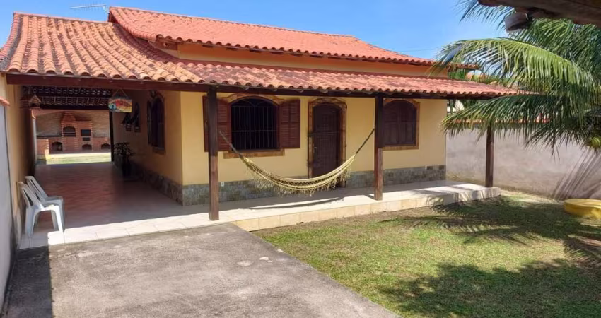Casa para Venda em Saquarema, JACONE, 3 dormitórios, 1 suíte, 1 banheiro, 2 vagas