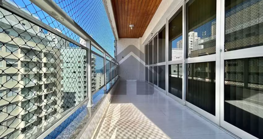 Apartamento à venda na pitangueiras no guarujá | uma quadra do mar