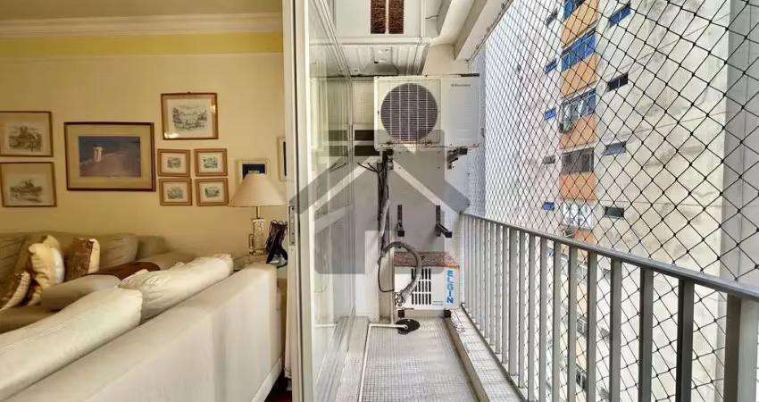 Apartamento à venda na pitangueiras no guarujá | uma quadra do mar