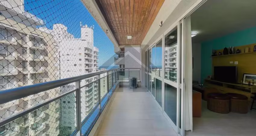 Apartamento à venda na pitangueiras no guarujá | uma quadra do mar