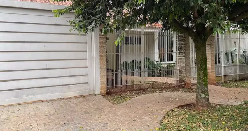 Casa à venda na Rua Alfredo Pujol, 1125, Zona 05, Maringá