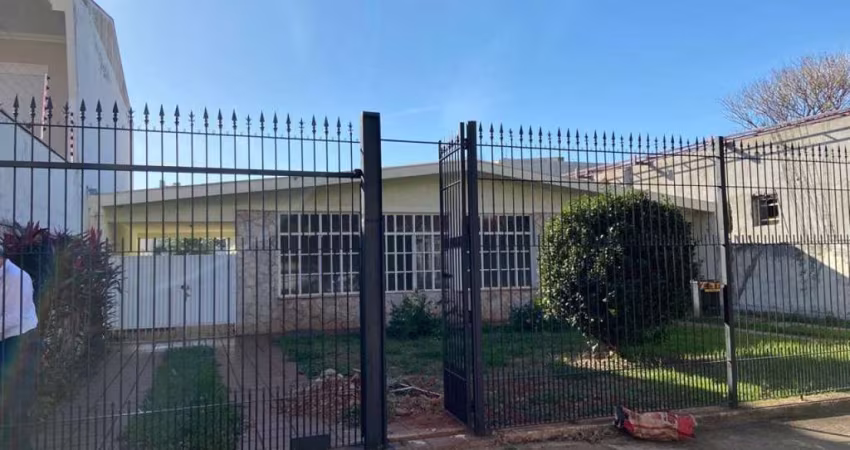 Casa para alugar na Rua Princesa Isabel, 877, Zona 04, Maringá
