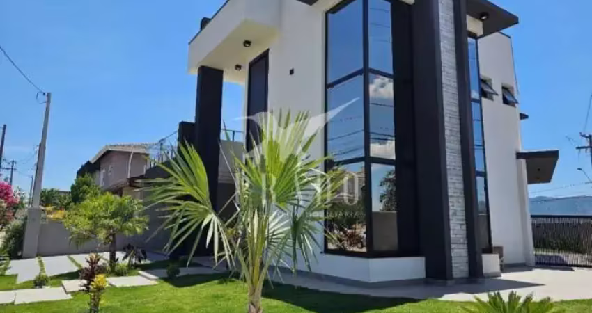 CASA EM CONDOMINIO DE ALTO PADRÃO - ATIBAIA/SP