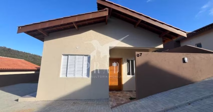 CASA EM CONDOMINIO FECHADO 2 DOMRITORIOS PROXIMA A LUCAS- ATIBAIA-SP