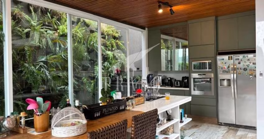 CASA EM CONDOMINIO FECHADO 3 SUÍTES VILA GIGLIO-ATIBAIA-SP